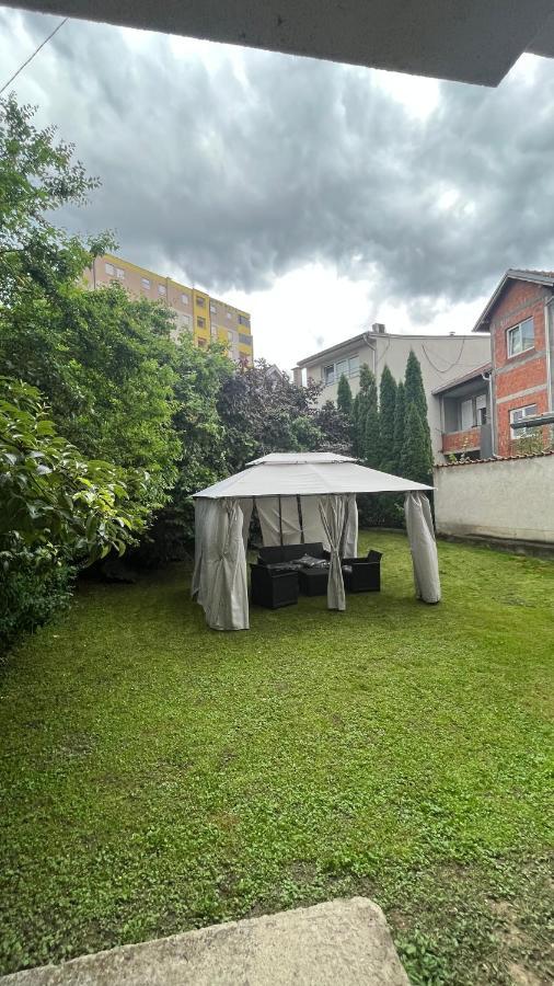 Aloha Apartment Novi Pazar Exterior foto